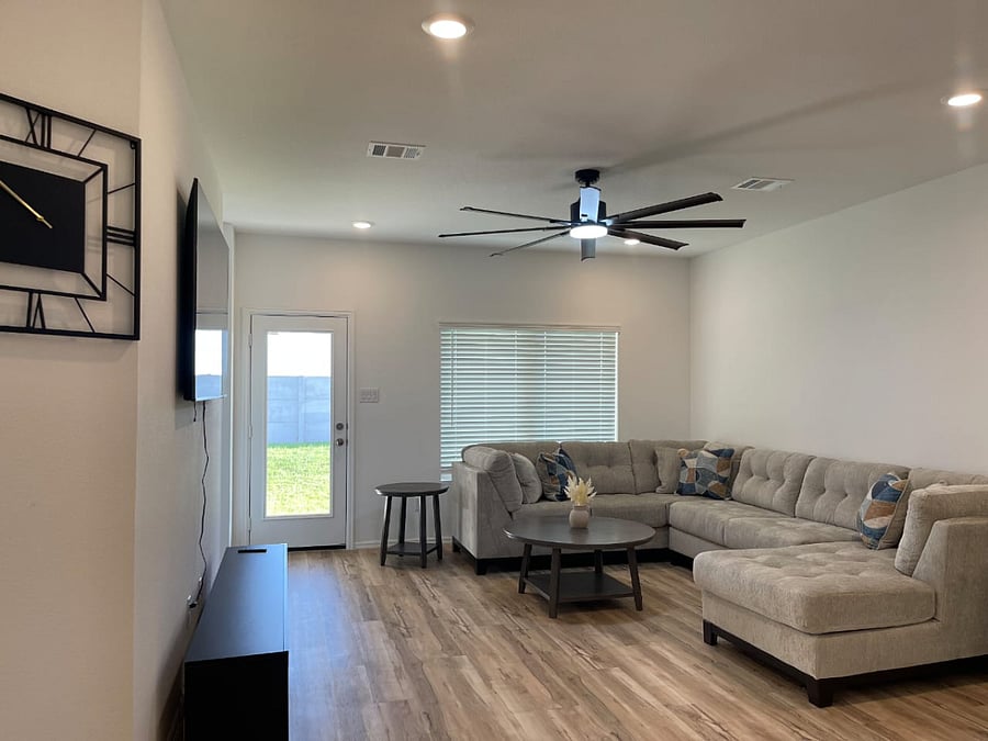 Furnished Finder property 876464_1 photo 15