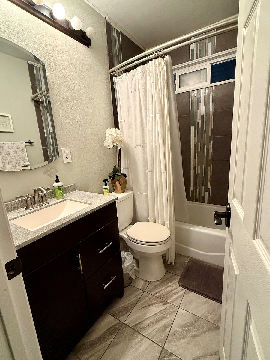 Furnished Finder property 876487_1 photo 6