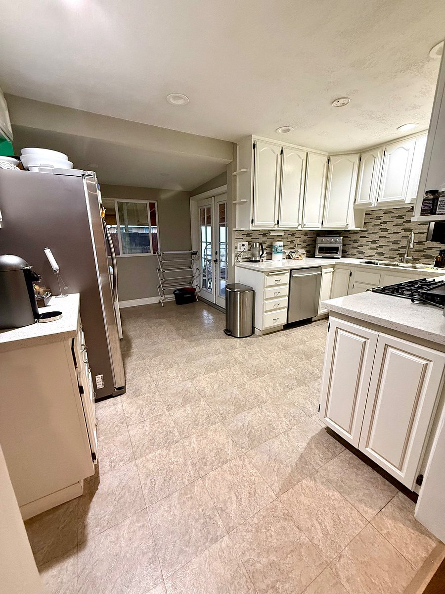 Furnished Finder property 876487_1 photo 4