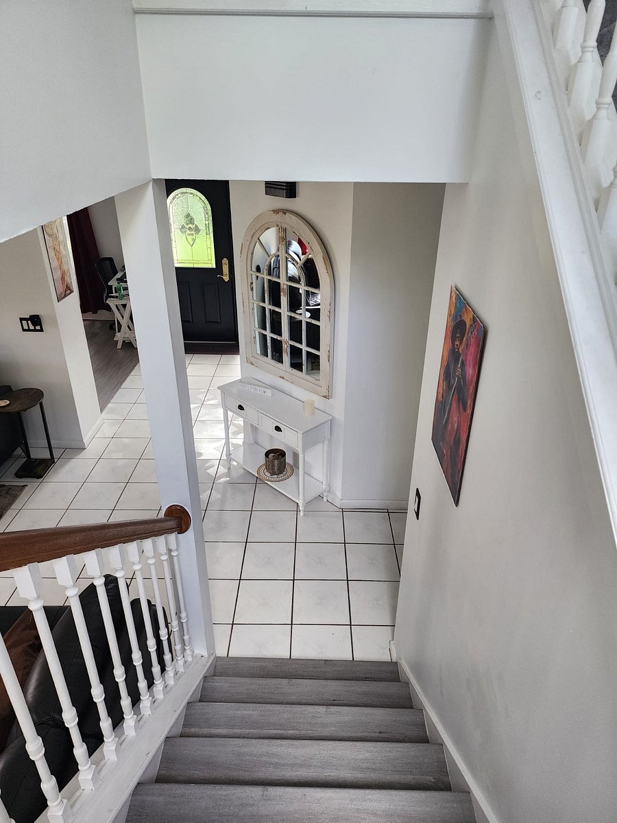 Furnished Finder property 876498_1 photo 12
