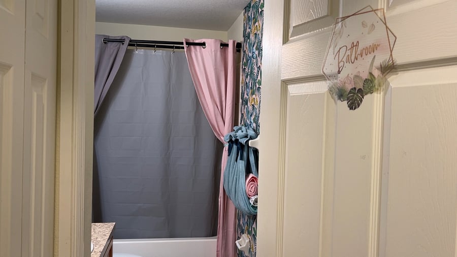 Furnished Finder property 876505_1 photo 32