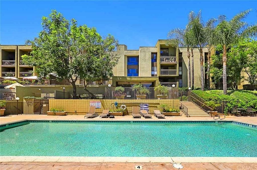 Furnished Finder property 876508_1 photo 23
