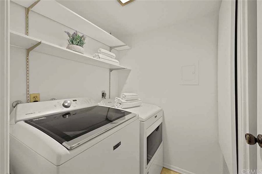Furnished Finder property 876508_1 photo 17