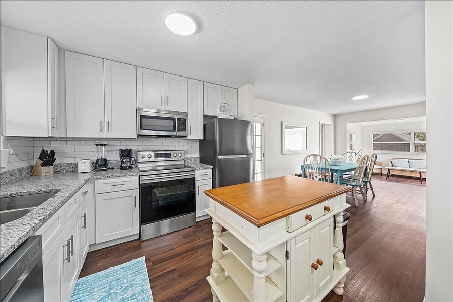 Furnished Finder property 876514_1 photo 5