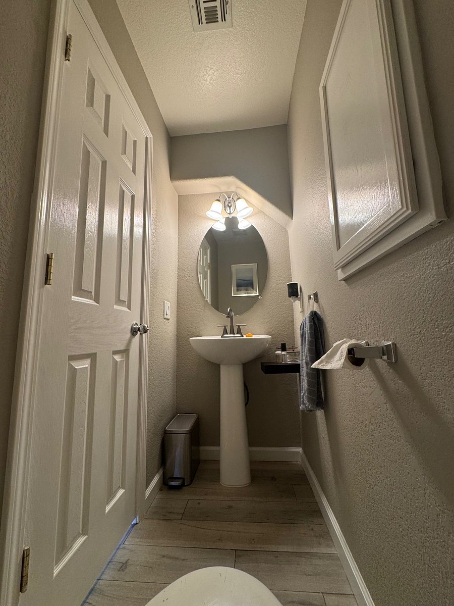 Furnished Finder property 876526_1 photo 11