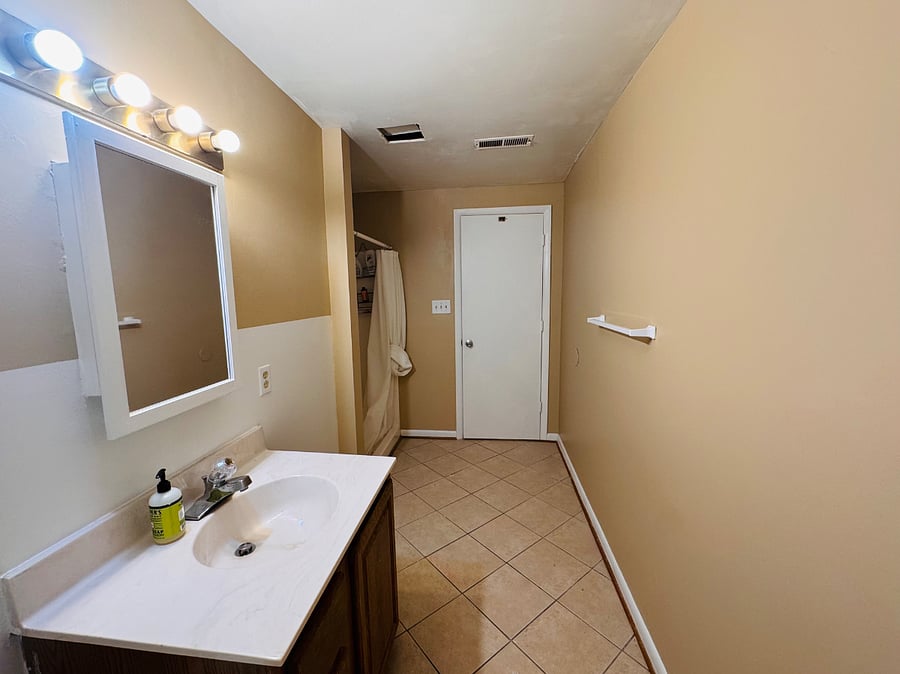 Furnished Finder property 876527_1 photo 47