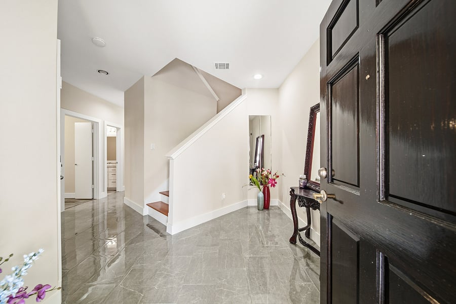 Furnished Finder property 876534_1 photo 3