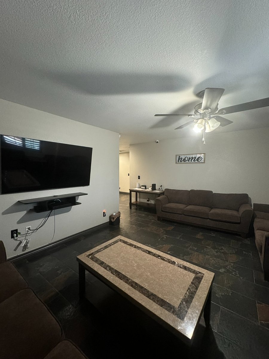 Furnished Finder property 876547_1 photo 4