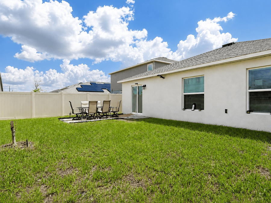 Furnished Finder property 876560_1 photo 3
