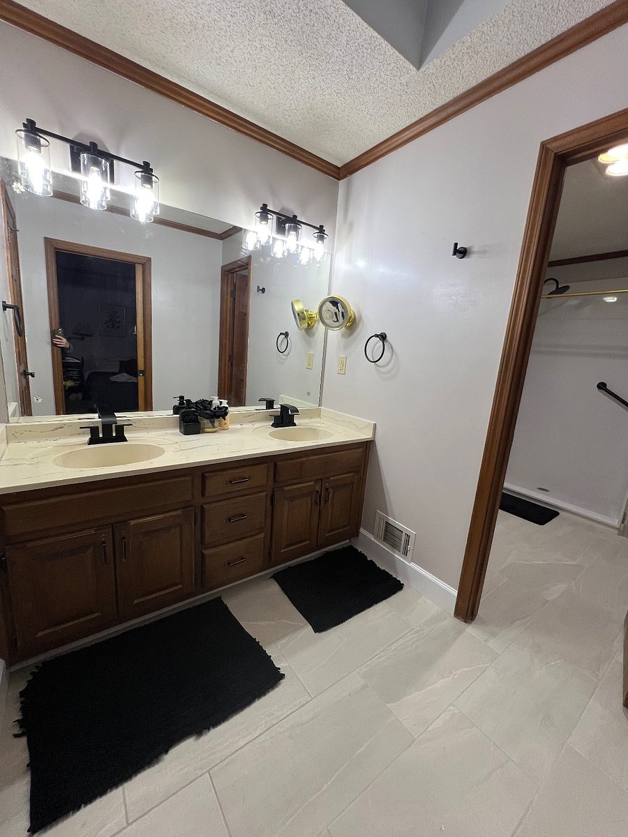 Master after remodel.
Private master shower $1100