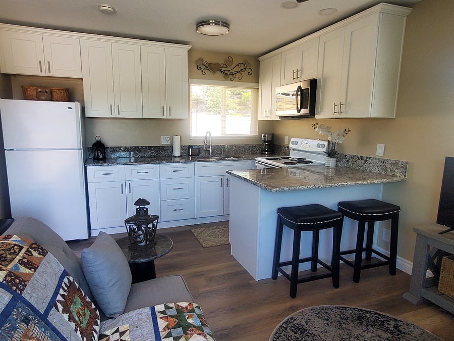Furnished Finder property 876582_1 photo 3