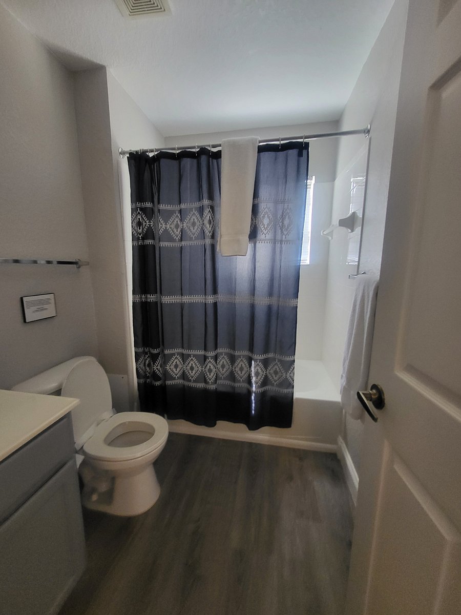 Furnished Finder property 876613_1 photo 3