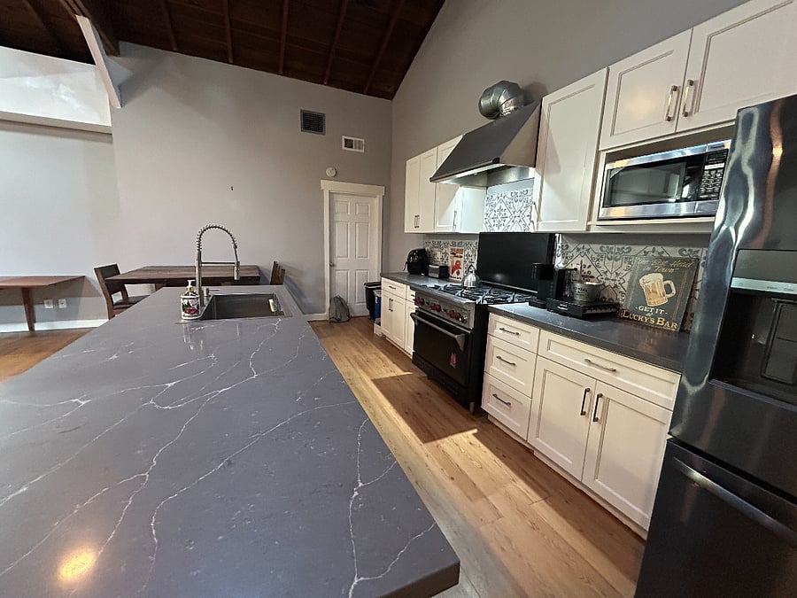 Furnished Finder property 876630_1 photo 11