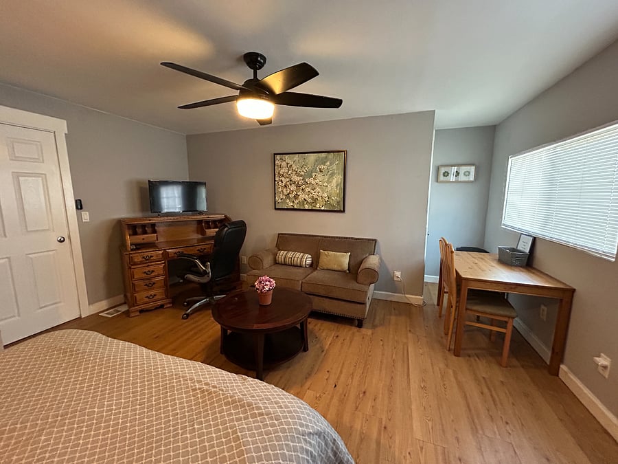 Furnished Finder property 876630_1 photo 16