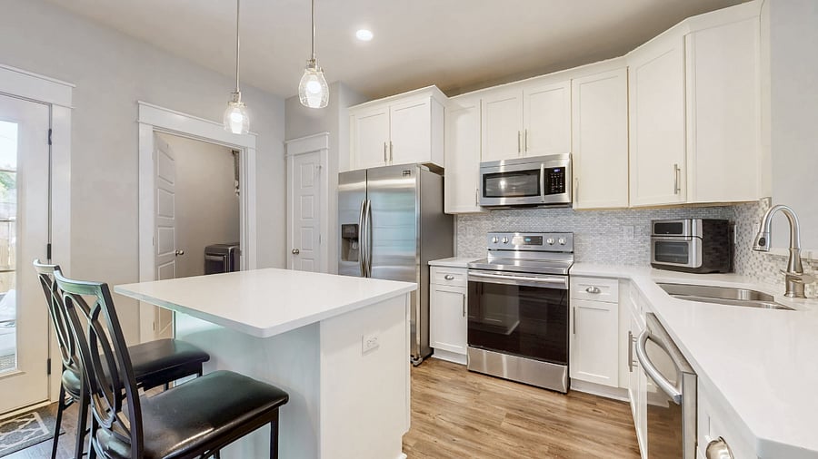 Furnished Finder property 876633_1 photo 11