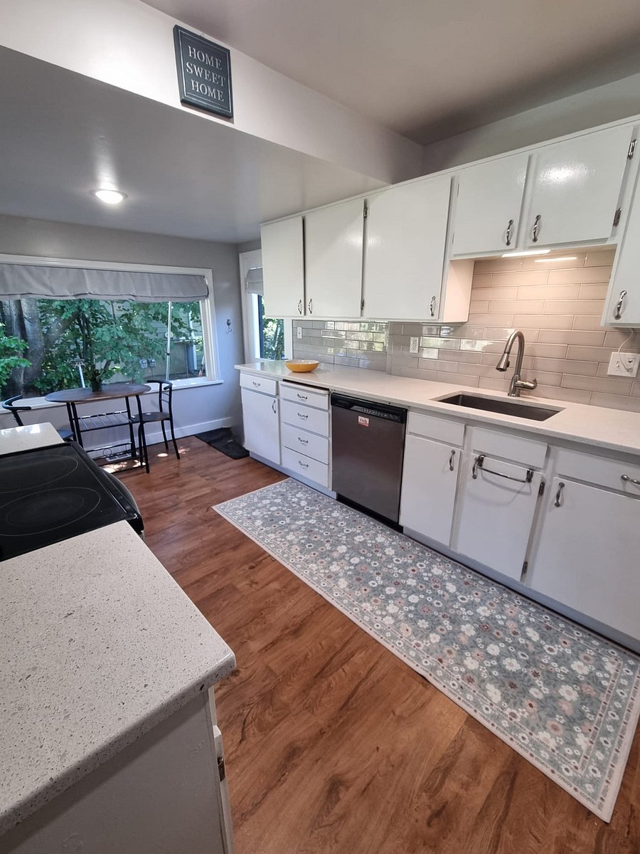 Furnished Finder property 876647_1 photo 6