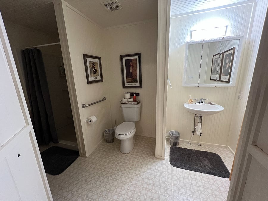 Furnished Finder property 876701_1 photo 5