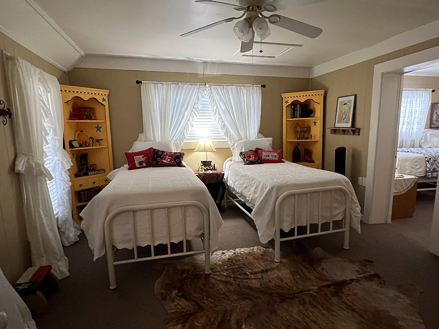 Furnished Finder property 876701_1 photo 6