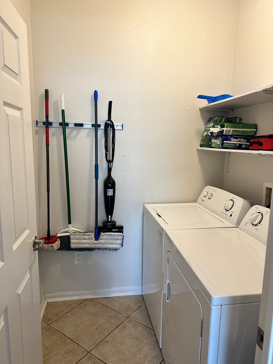 Furnished Finder property 876704_1 photo 9