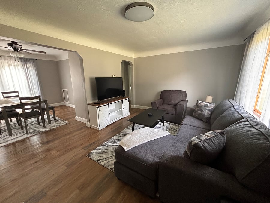Furnished Finder property 876705_1 photo 13