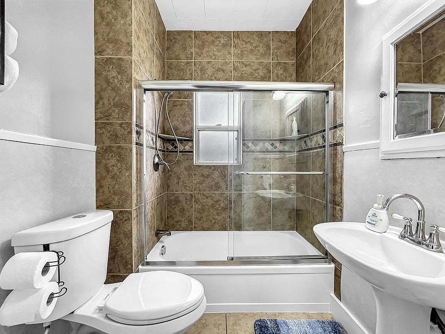 Furnished Finder property 876719_1 photo 25