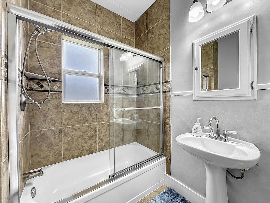 Furnished Finder property 876719_1 photo 26