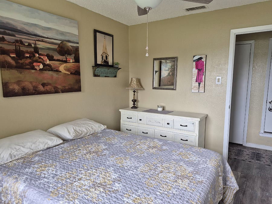 Furnished Finder property 876724_1 photo 3