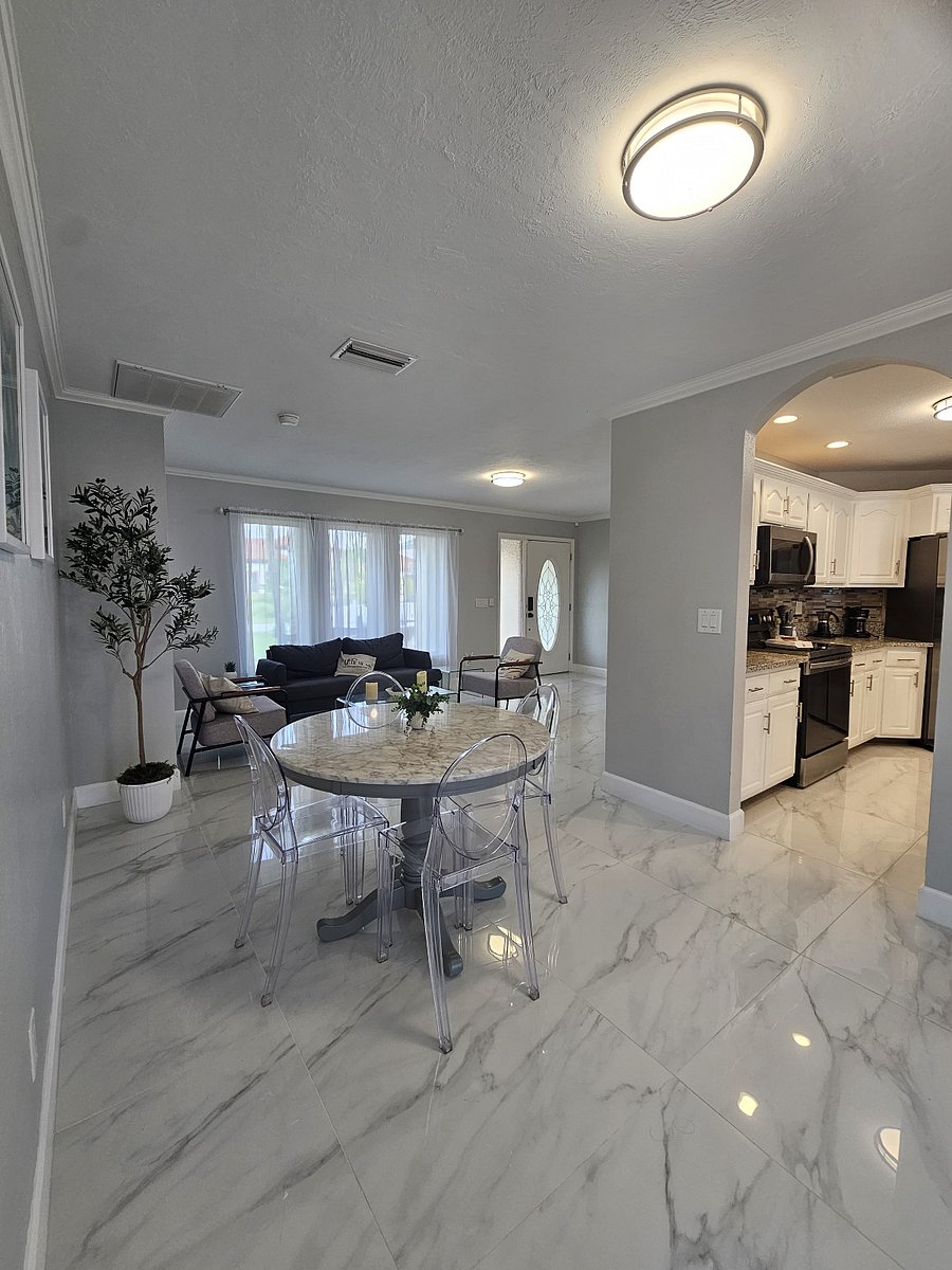 Furnished Finder property 876739_1 photo 4