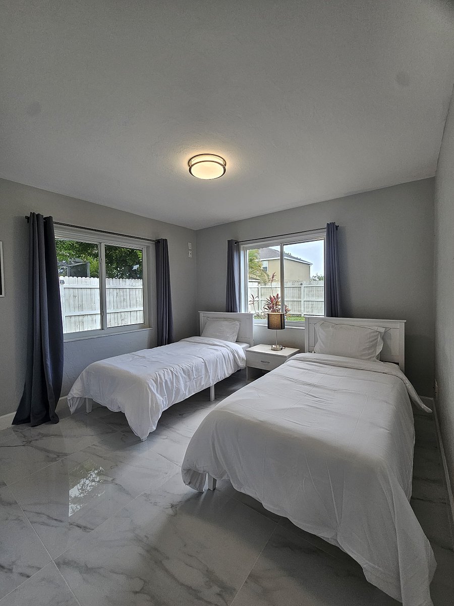 Furnished Finder property 876739_1 photo 12