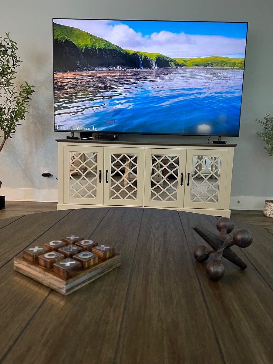 SONY 85  Bravia TV !! 
What a Nice picture!
These were bought new a few months ago!!