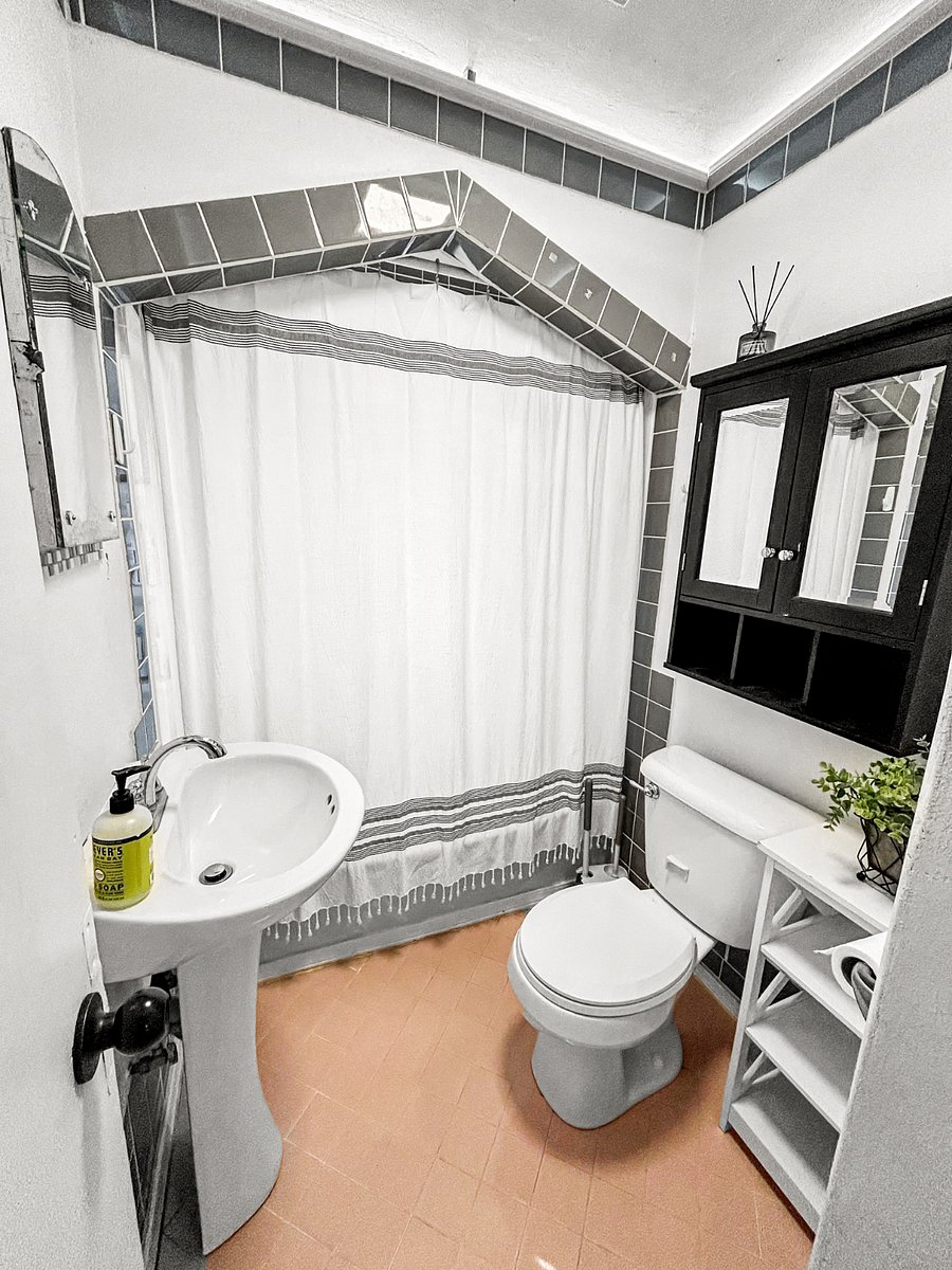 Furnished Finder property 876797_1 photo 10