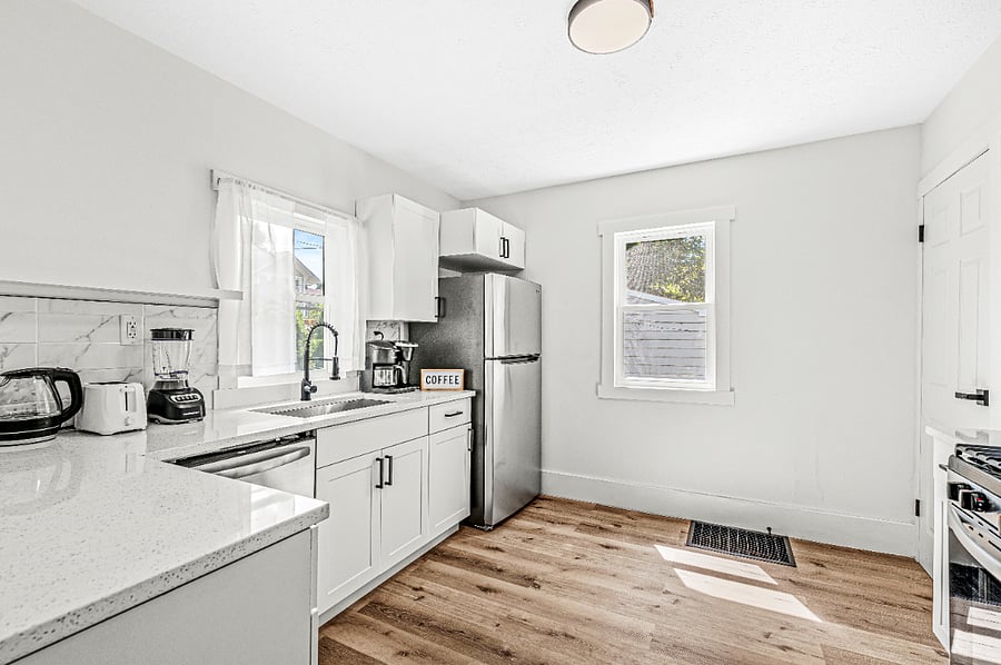 Furnished Finder property 876800_1 photo 7