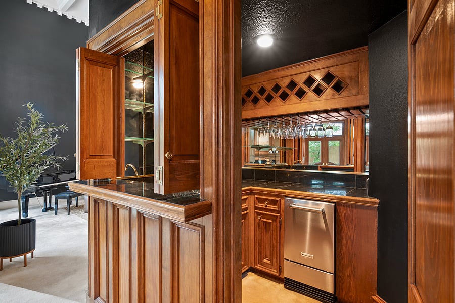 Furnished Finder property 876802_1 photo 18