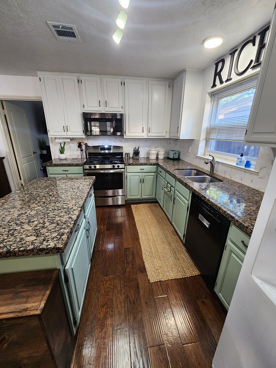 Furnished Finder property 876821_1 photo 4