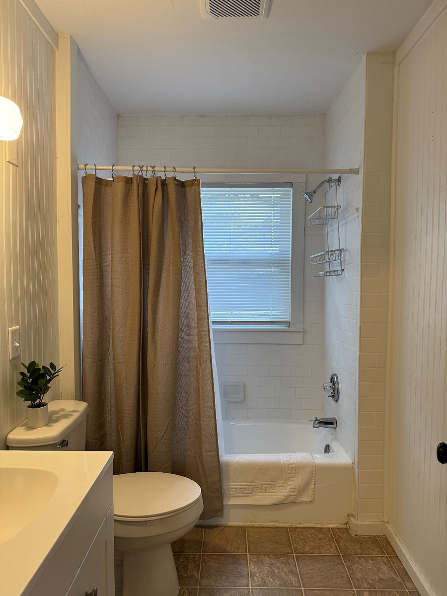 Furnished Finder property 876857_1 photo 8