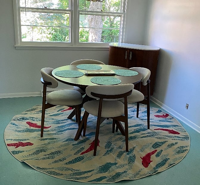Bright dining room!
