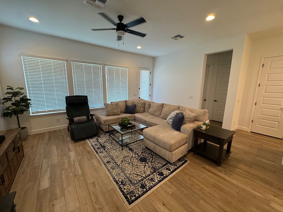 Furnished Finder property 876864_1 photo 4