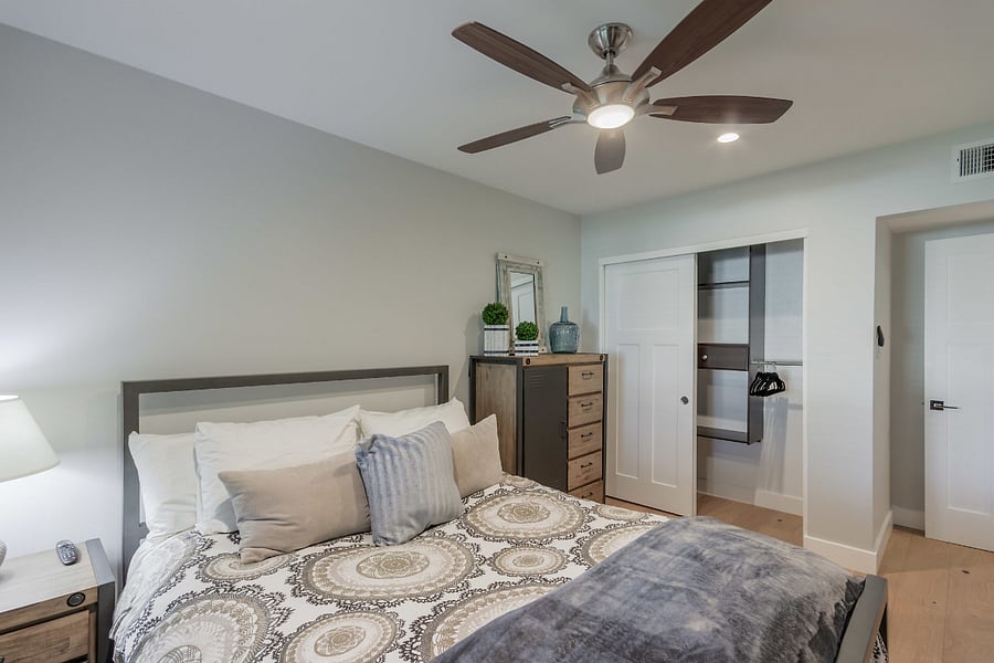 Bedroom 2 with Full Bed