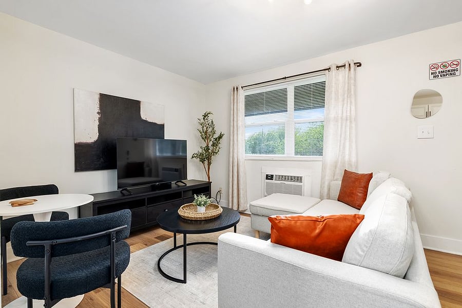 Furnished Finder property 876894_9 photo 3