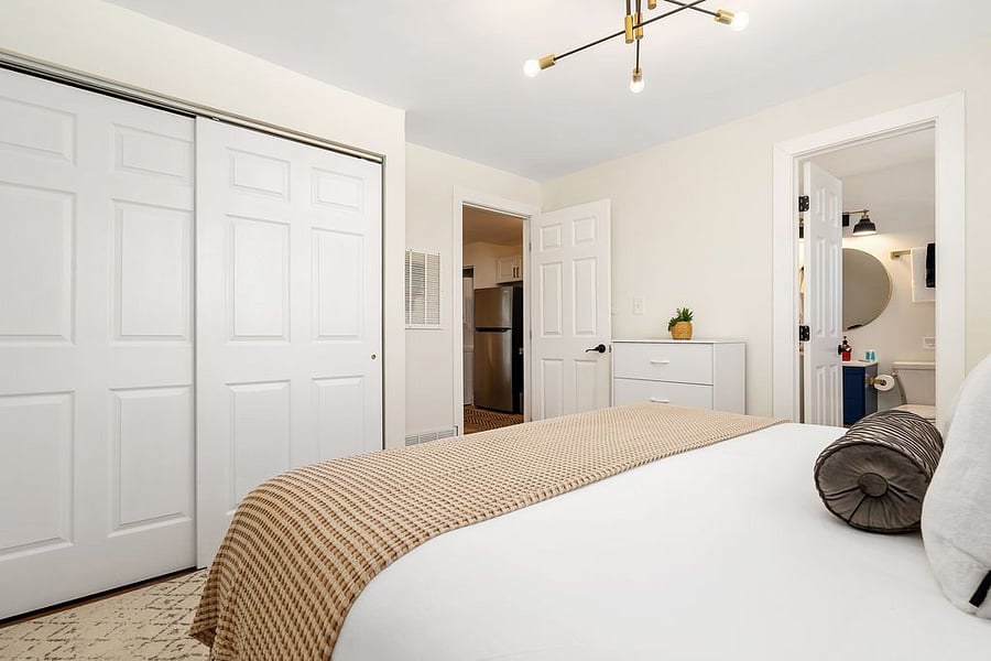 Furnished Finder property 876894_9 photo 16