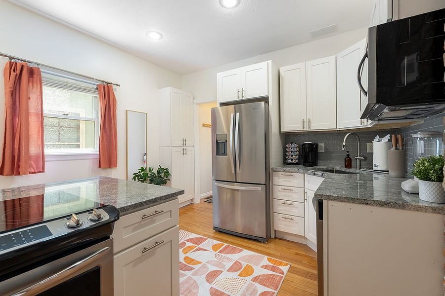 Furnished Finder property 876923_1 photo 16