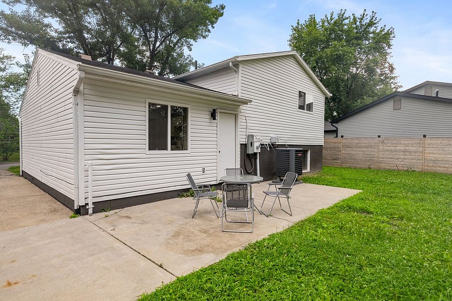 Furnished Finder property 876931_1 photo 25
