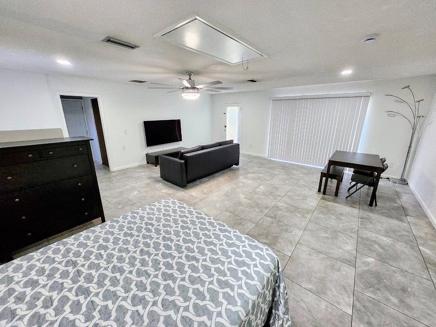 Furnished Finder property 876947_1 photo 3