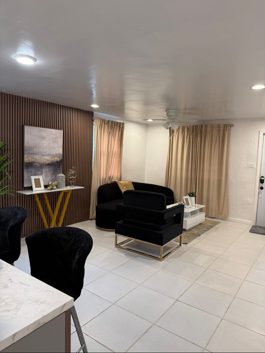 Furnished Finder property 876994_1 photo 3