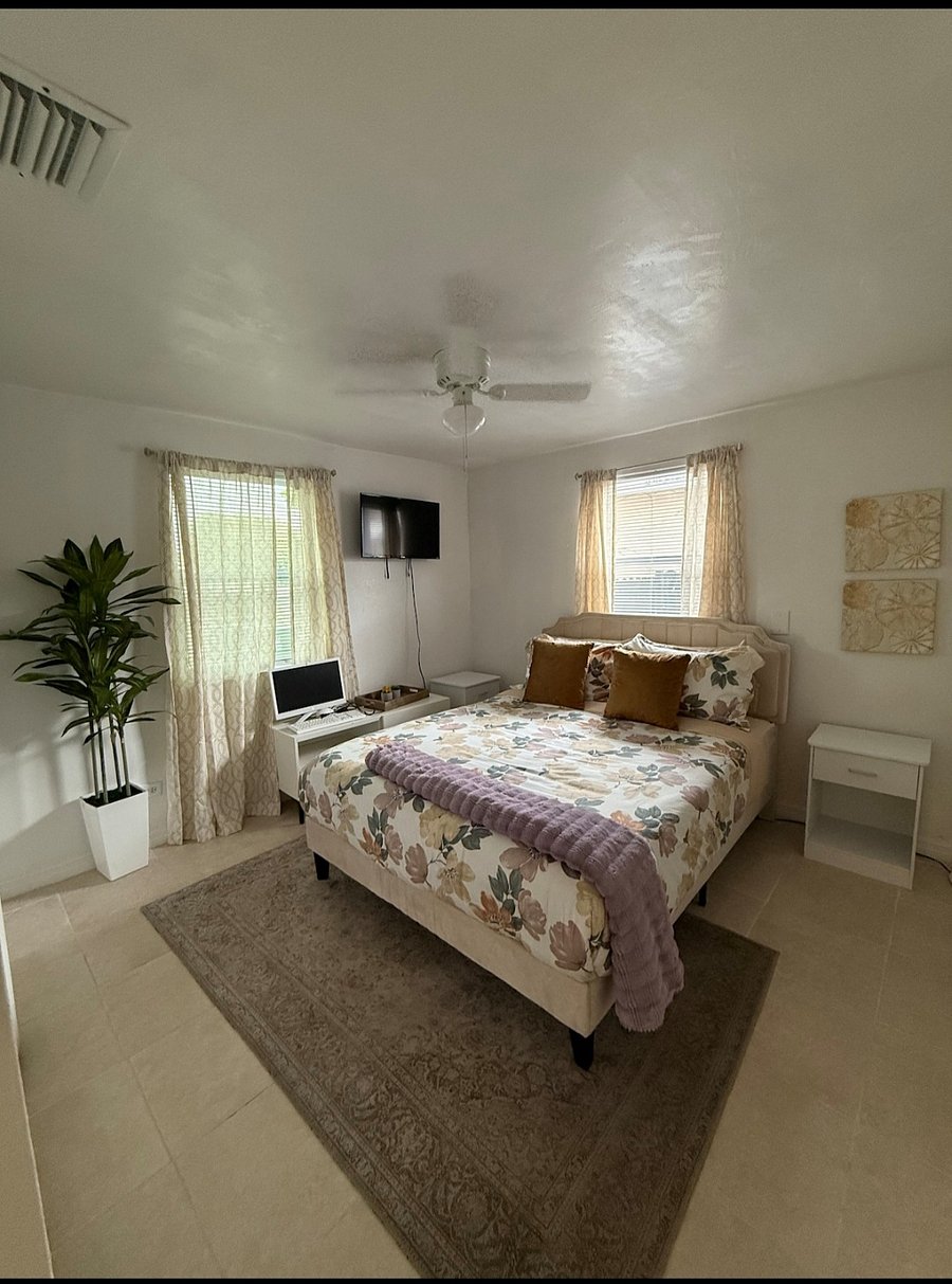 Furnished Finder property 876994_1 photo 9