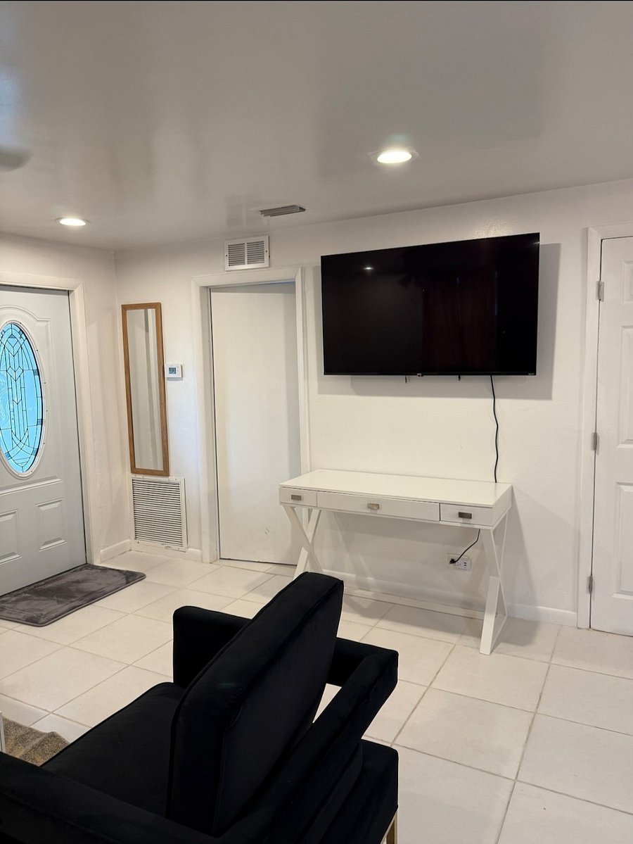 Furnished Finder property 876994_1 photo 4