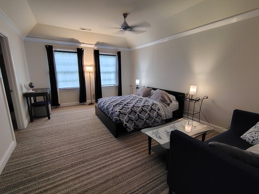 PIEDMONT--The Piedmont is a large primary bedroom with vaulted ceilings and windows that overlook the courtyard