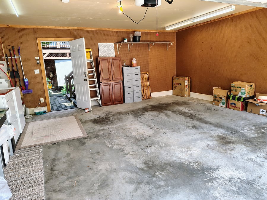  2 car garage interior