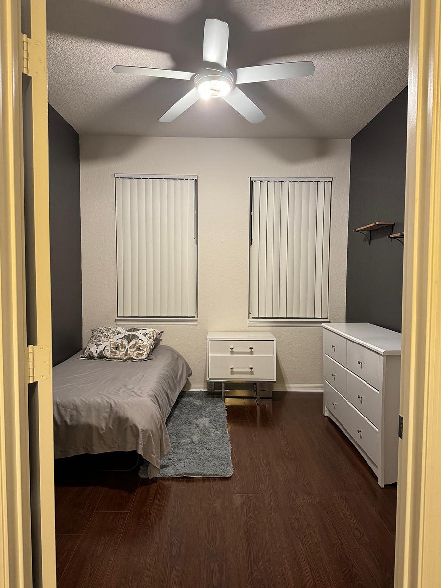 Furnished Finder property 877030_1 photo 17