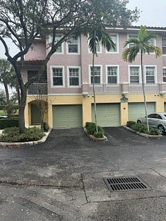 Furnished Finder property 877030_1 photo 3